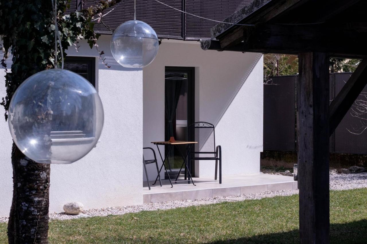 Garden Apartments Блед Екстериор снимка